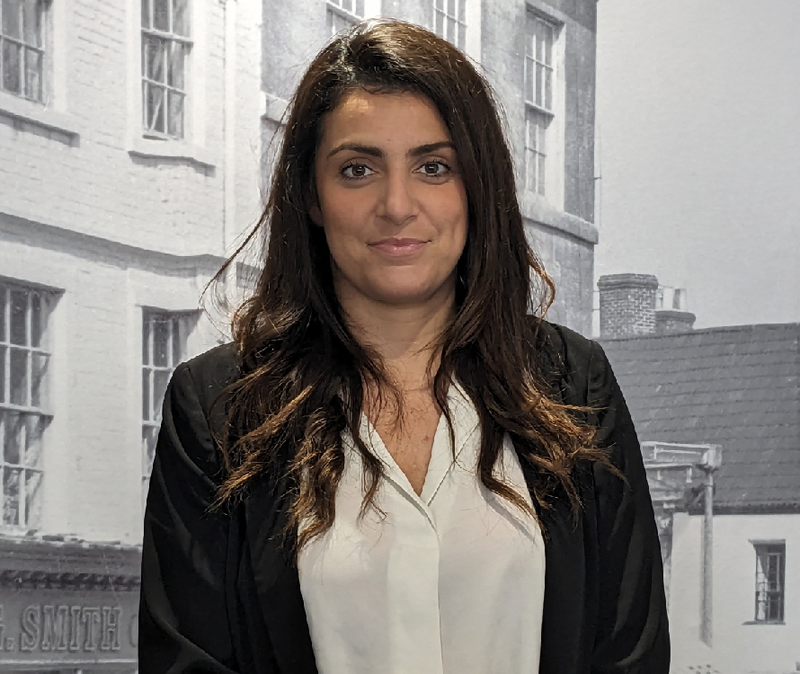 Natalia  Banos-Davies, Senior Negotiator & Valuer